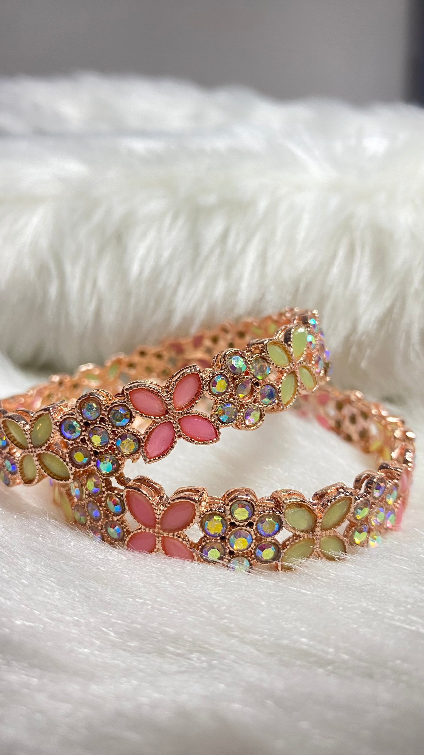 Set of 2 pinkish Gold kangan