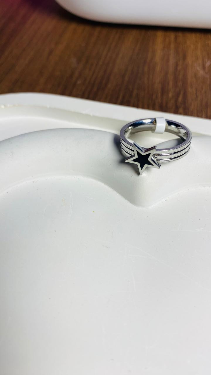 Silver Star Charm ring