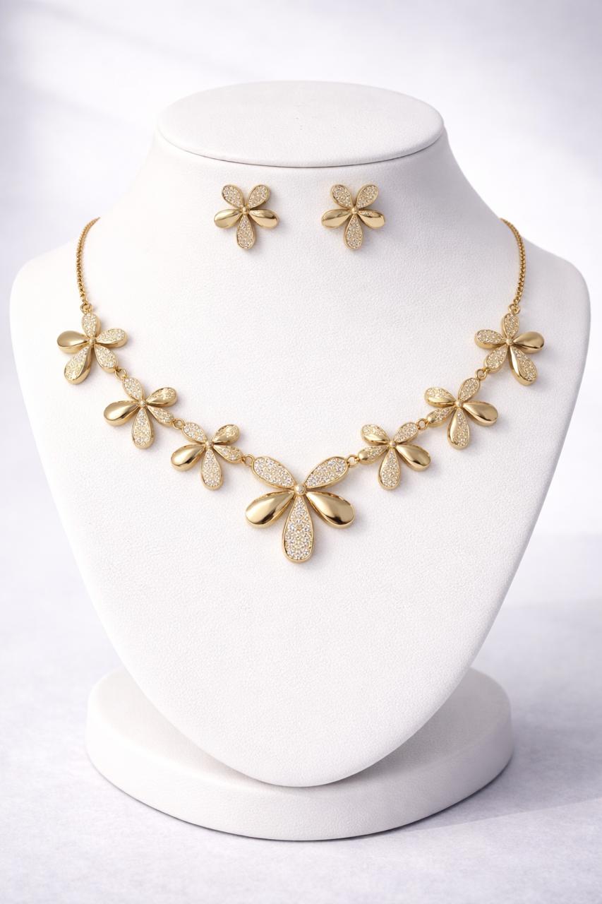 AD Stone Necklace