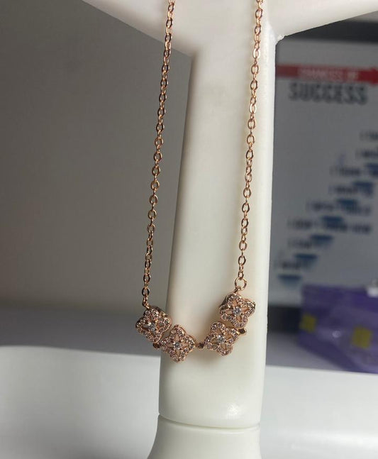 Gold Magnet Pendent