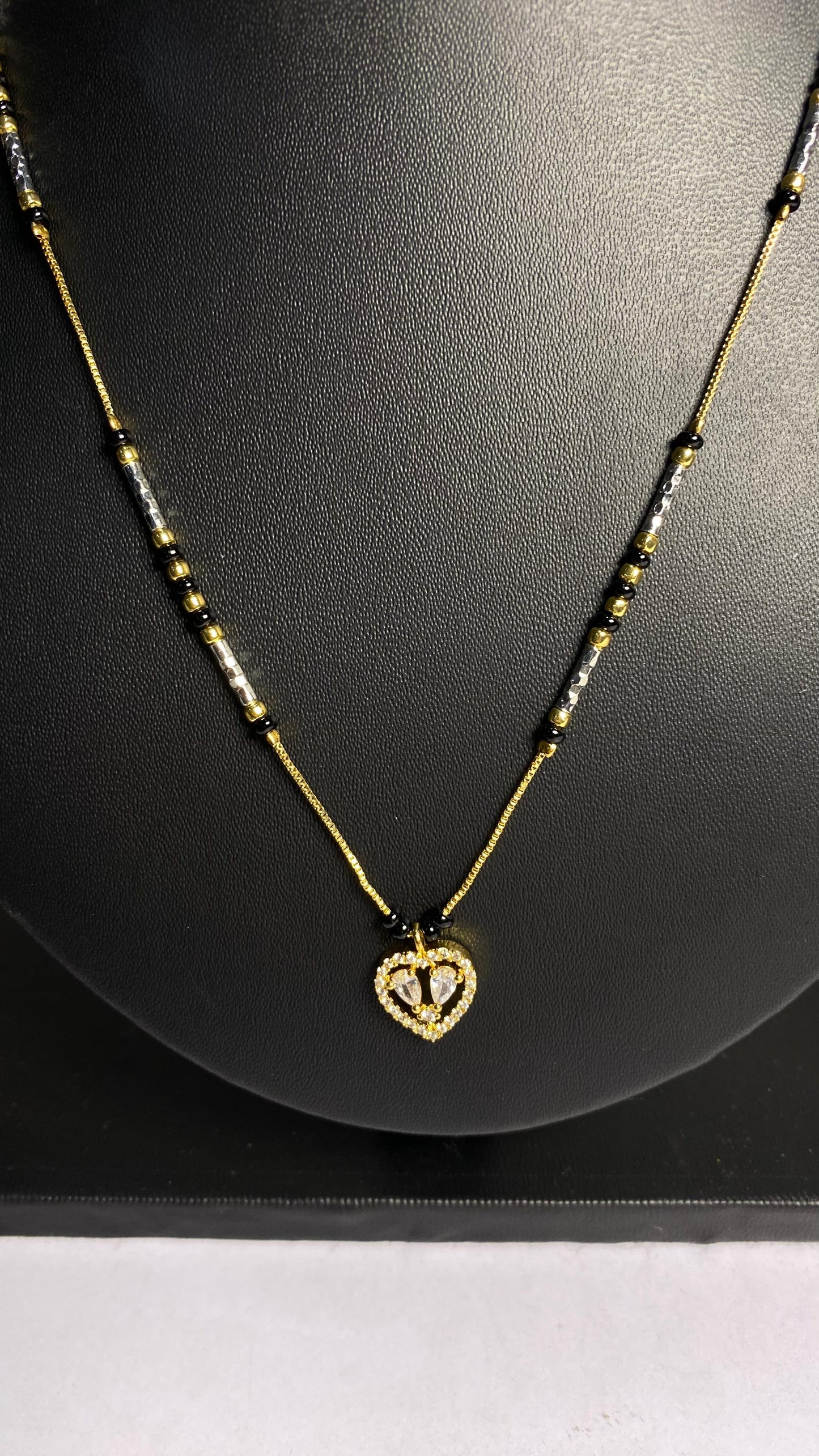 Heart Locket Mangalsutra