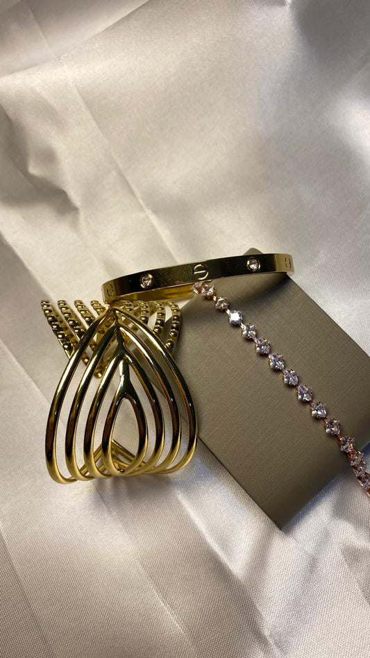 Stunning Bracelets Combo