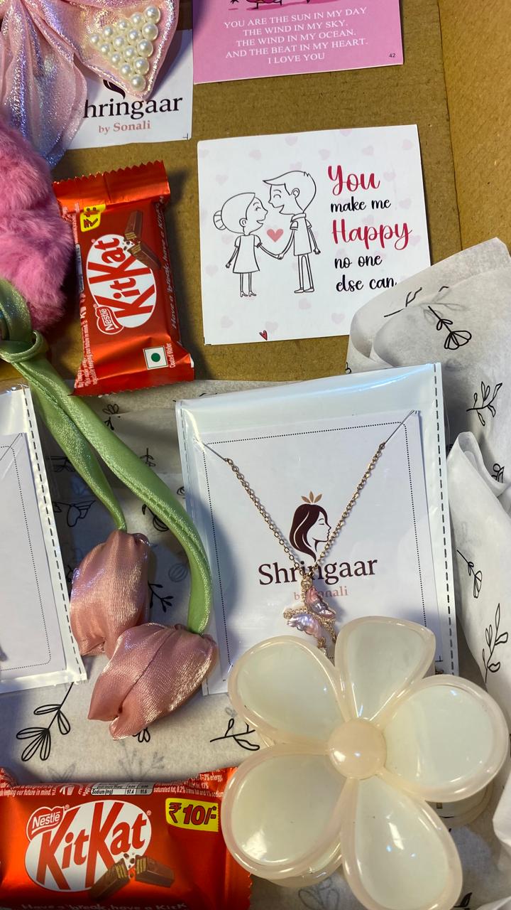 Pink Valentine Hamper