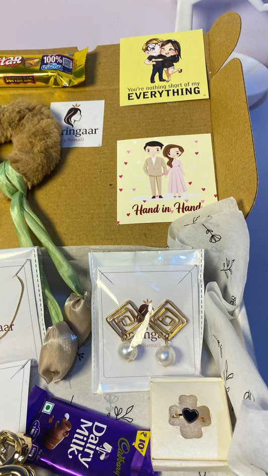 Golden Valentine Hamper