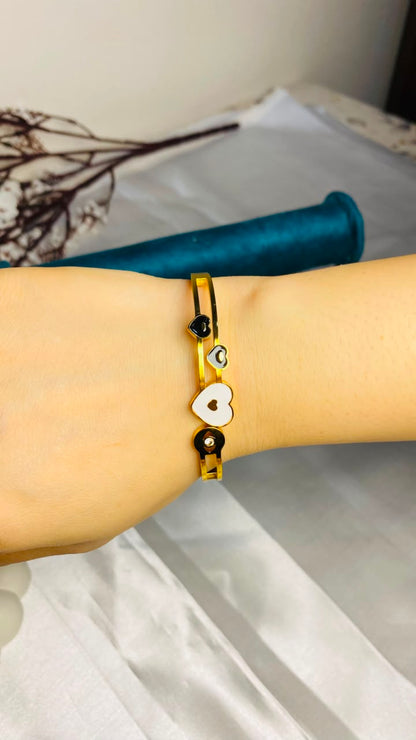 Black & White Heart Anti Tarnish Bracelet