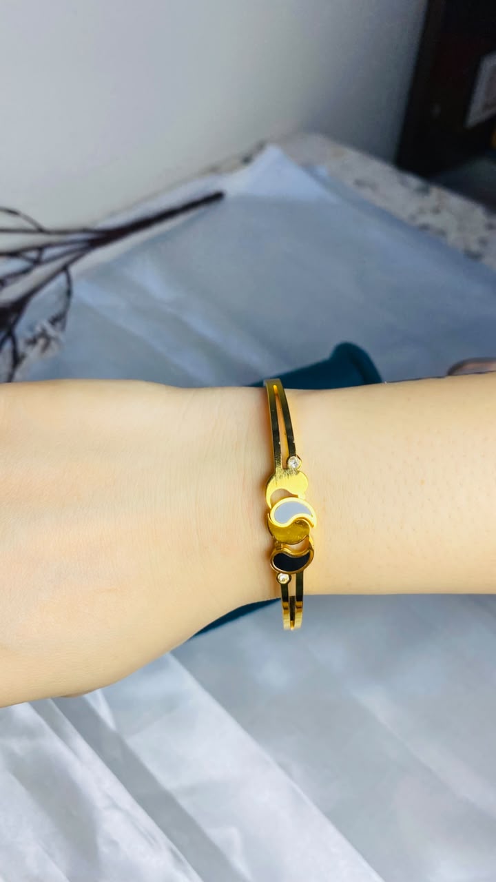 Anti Tarnish Kads Bracelet