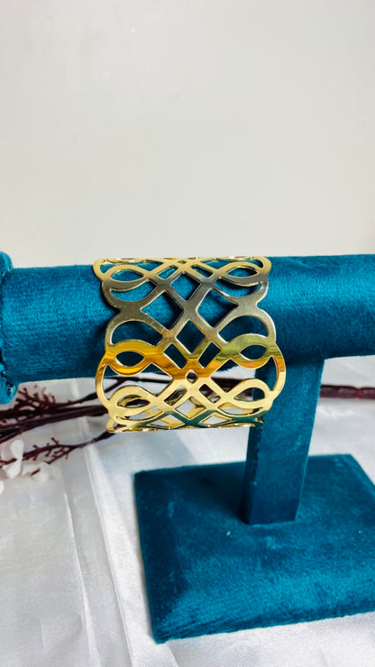 Anti-Tarnish Gold Cuff