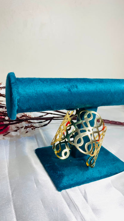 Anti-Tarnish Gold Cuff