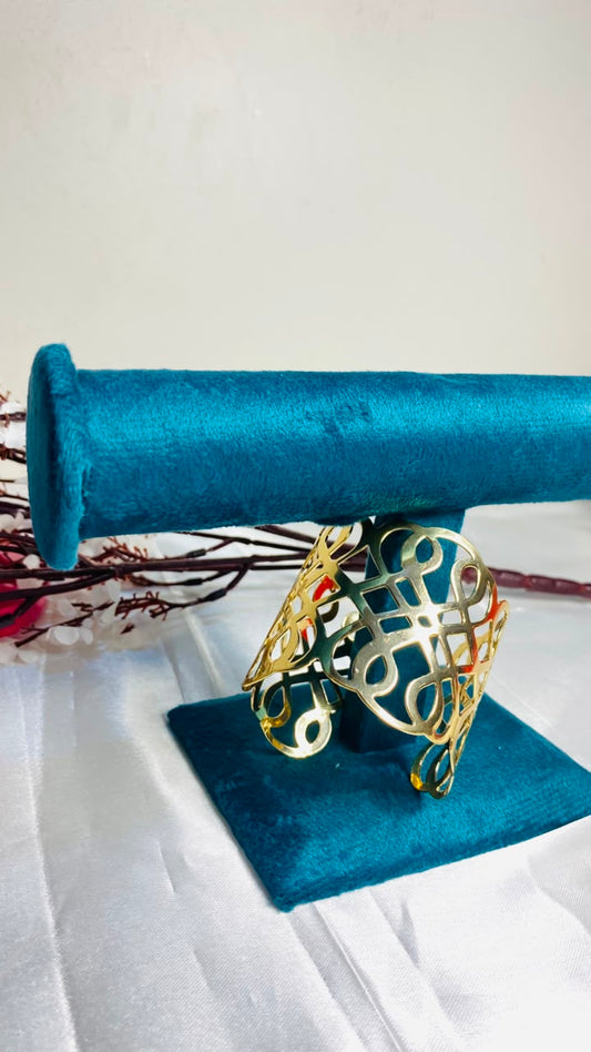 Anti-Tarnish Gold Cuff