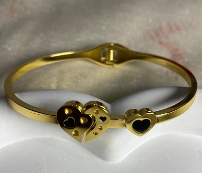 Golden Heart Charm Bracelet