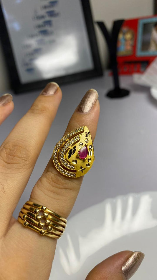 Golden adjustable ring