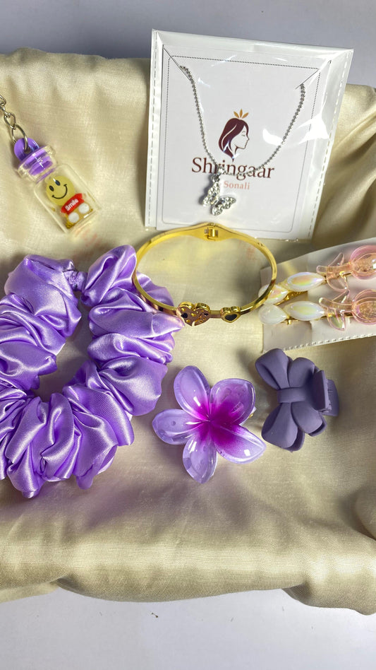 Purple Pretty Hamper